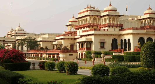 En kunglig resa genom Indiens kejserliga hjärta